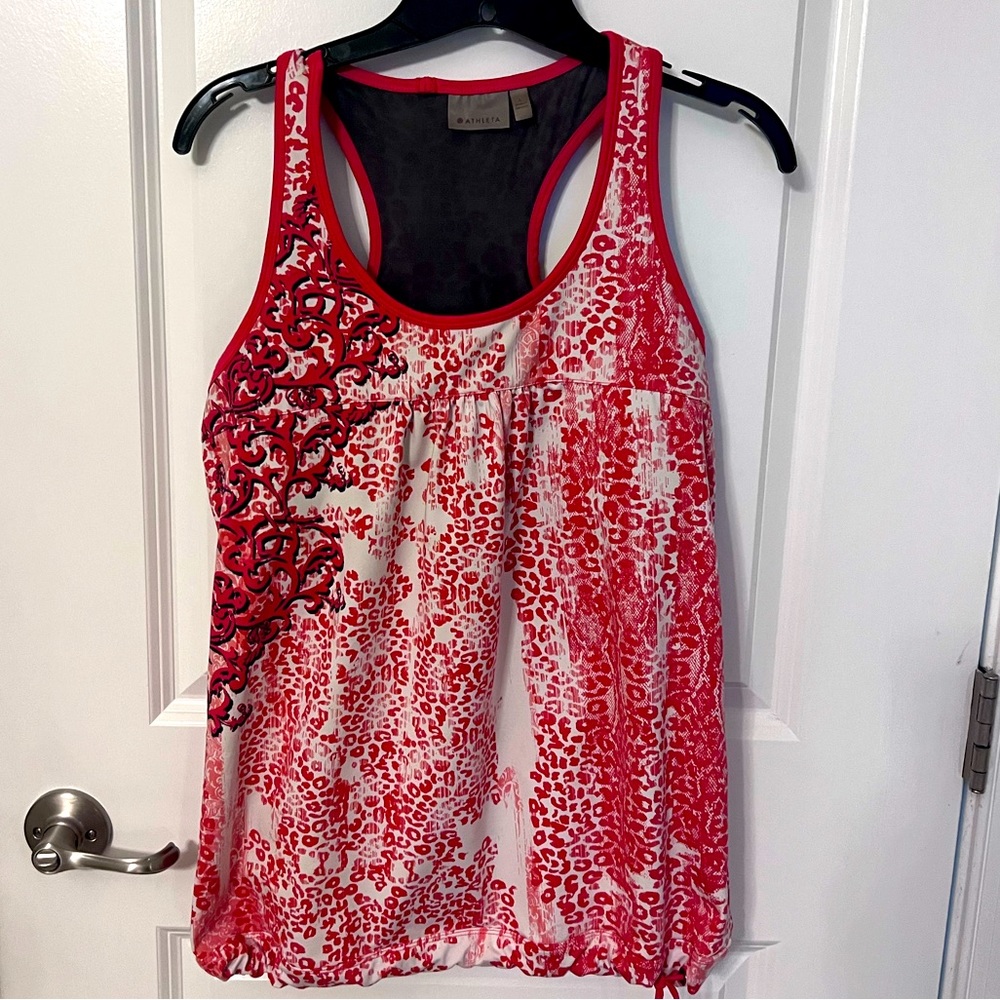 Athleta workout top with built-in bra size L